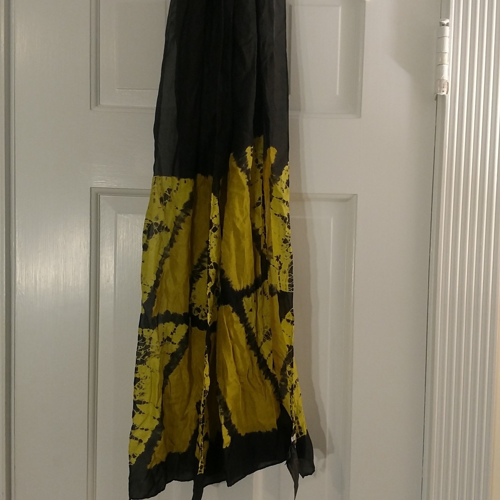 Eileen Fisher 100% silk scarf